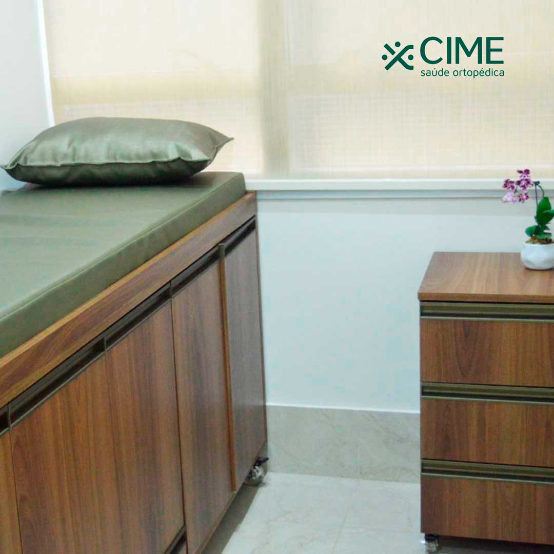 Aplicação de medicamentos intra-muscular